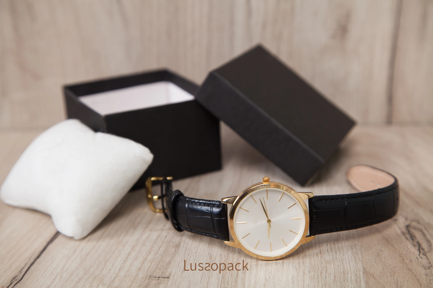 /images/packagingBlogUpdate/chooseWatchBox/chooseWatchBox04.webp