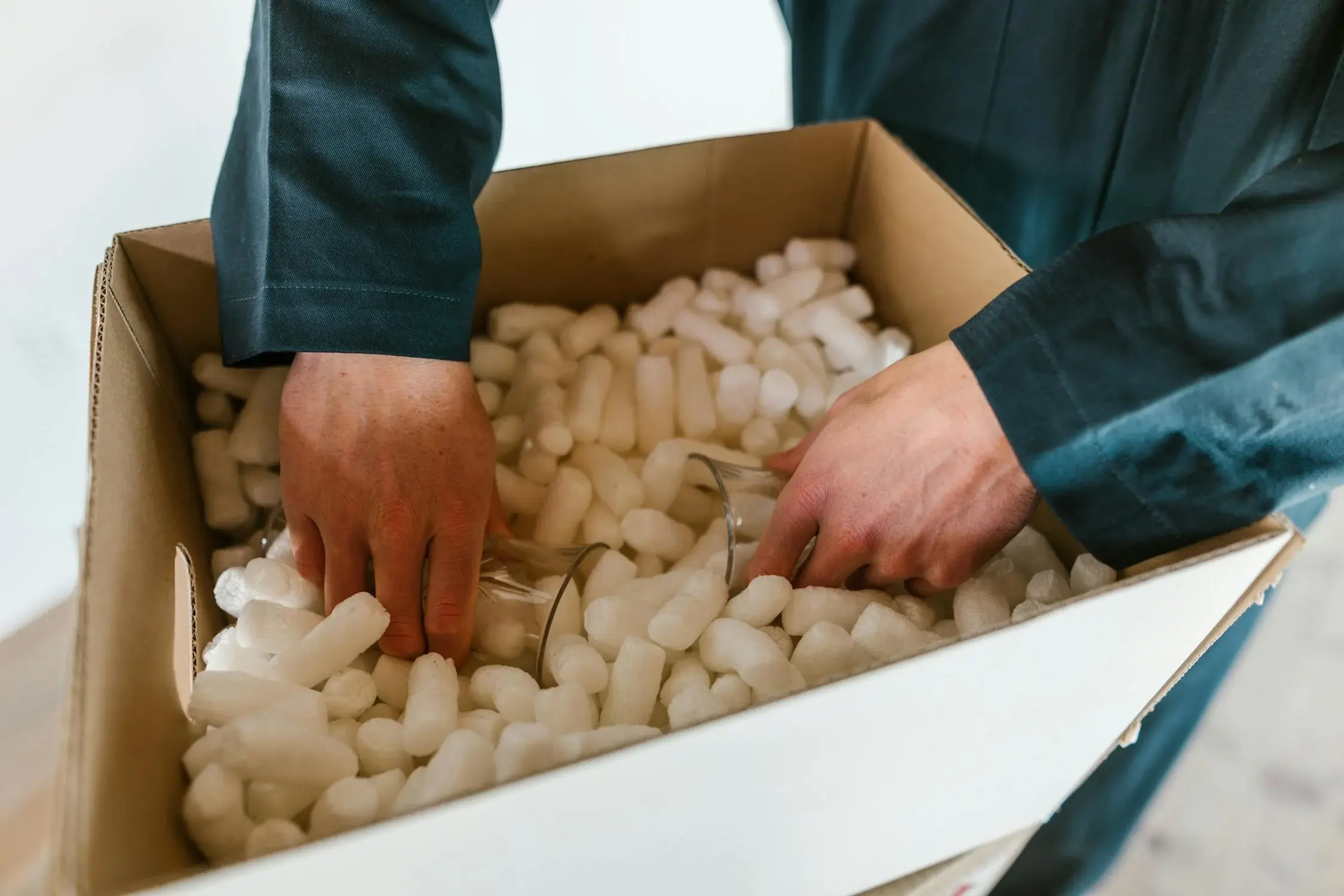/images/packagingBlogUpdate/packagingFragile/packagingFragile03.webp