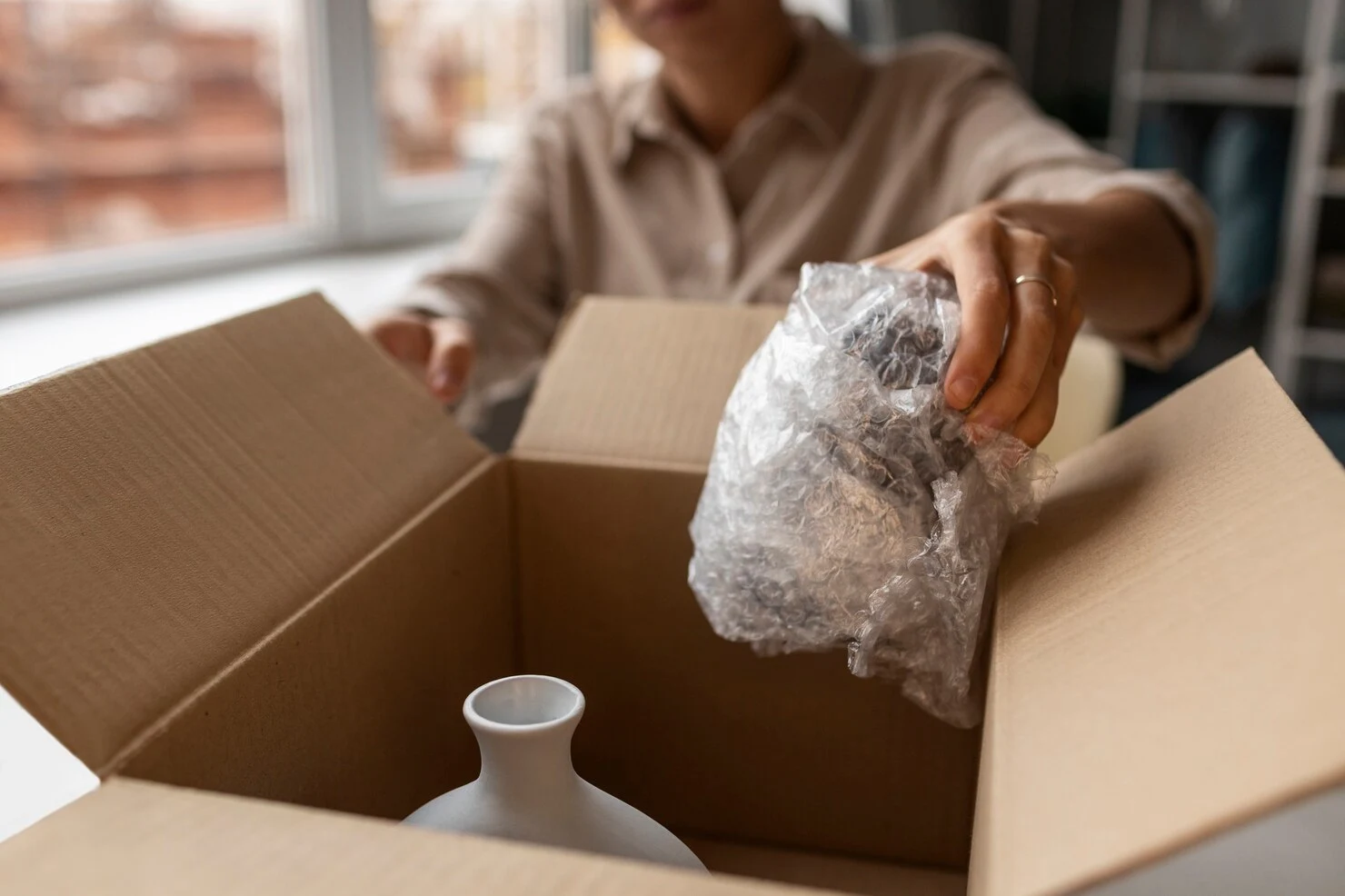 /images/packagingBlogUpdate/packagingFragile/packagingFragile06.webp